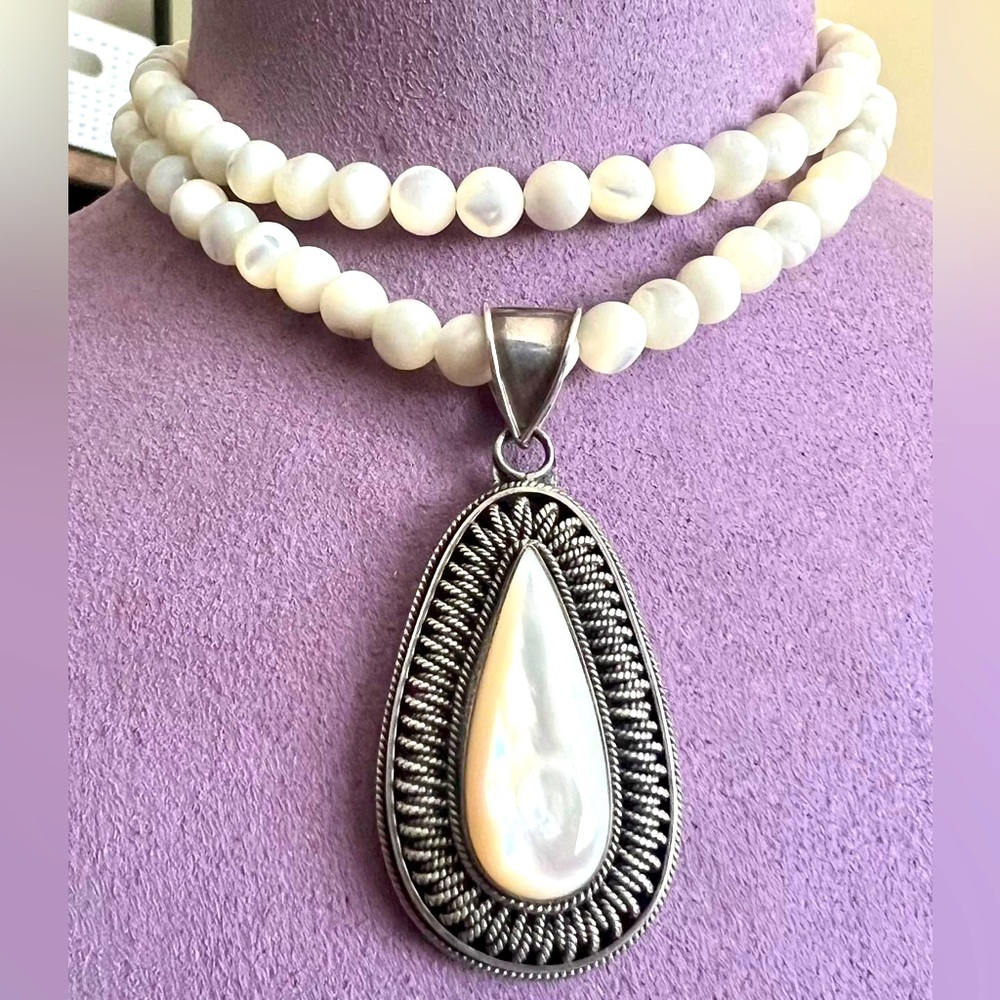 Vintage Sterling Silver and Mother of Pearl Suarti Pendant and MOP Beads